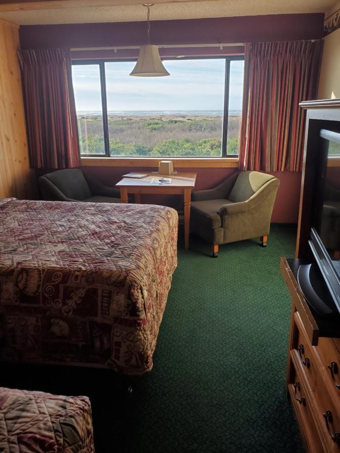 The Sands 2* Ocean Shores