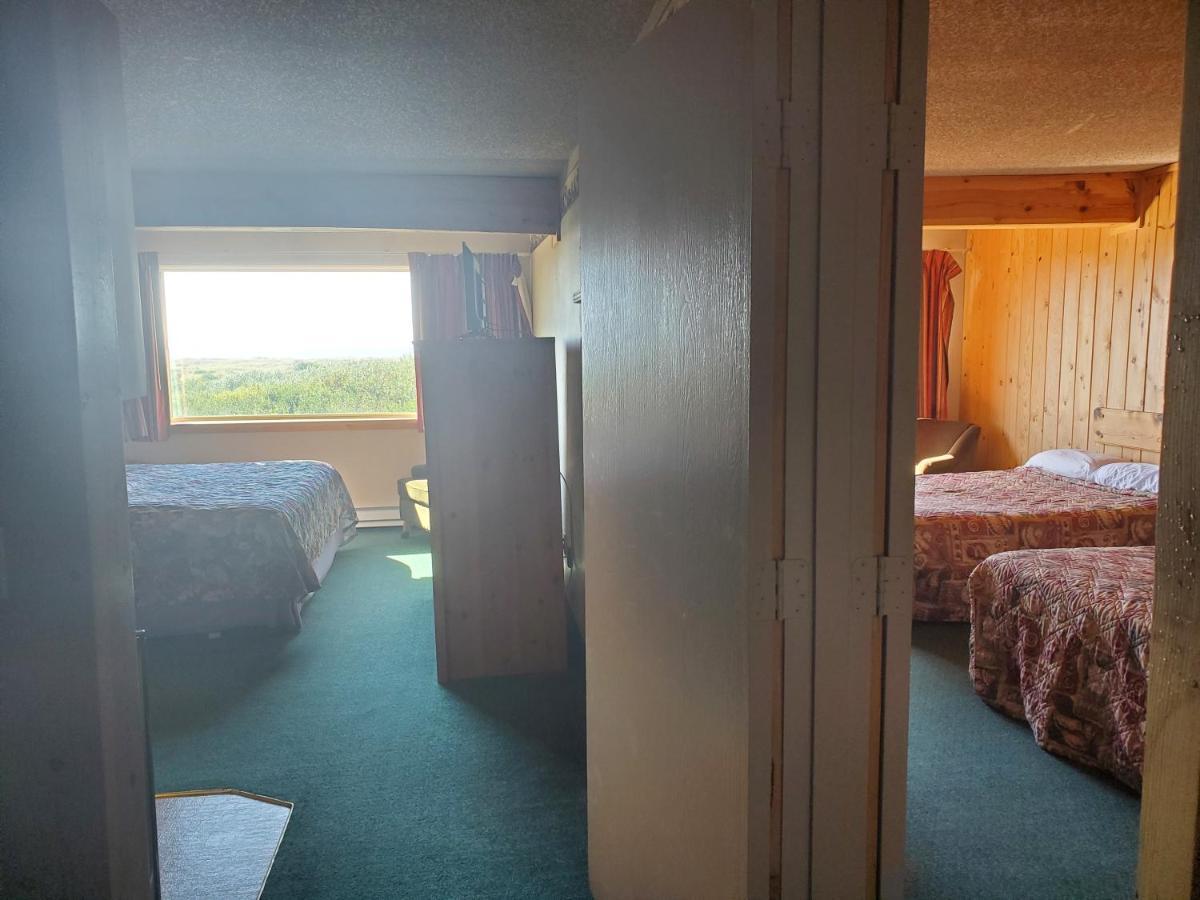 The Sands Hotel 2*