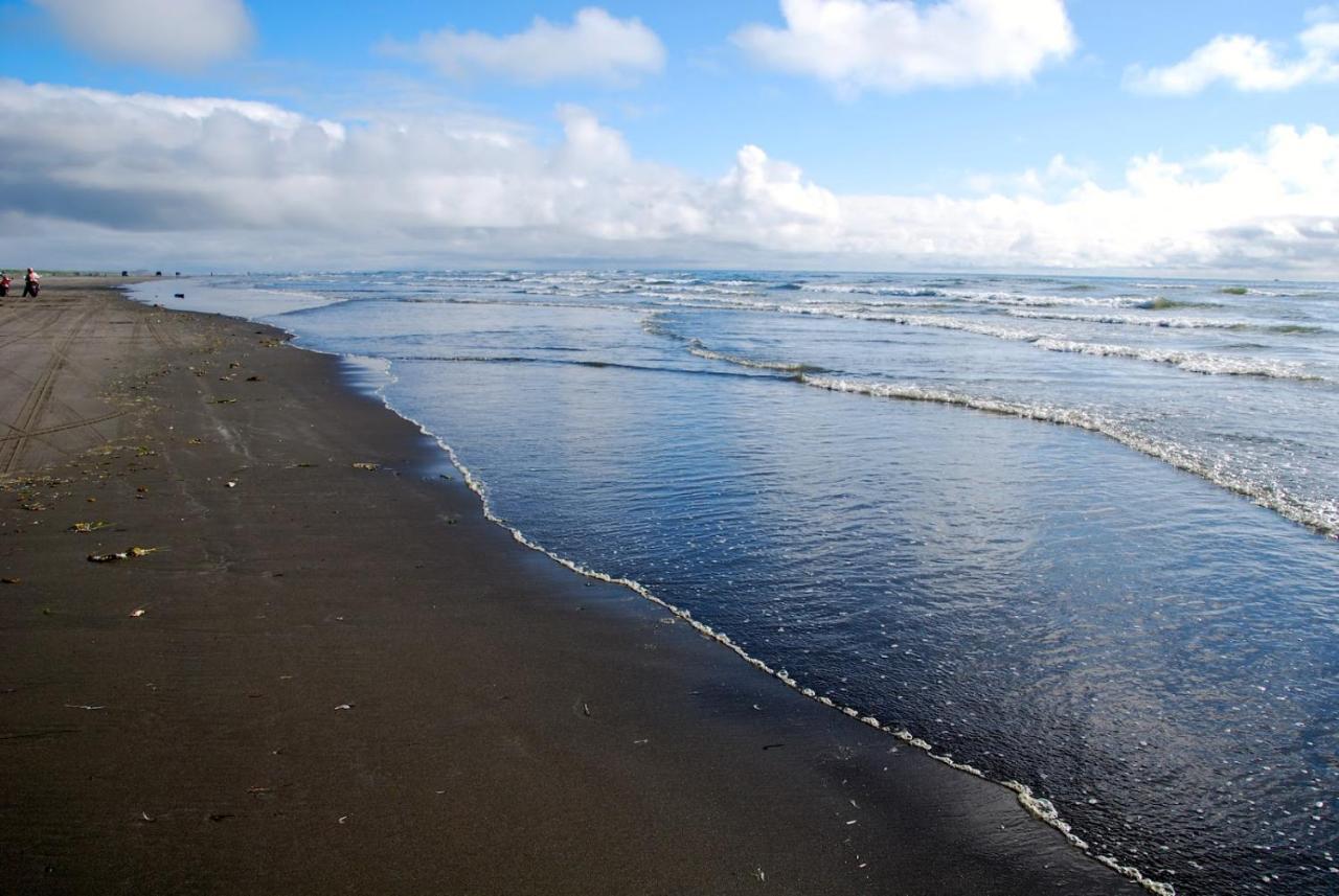 Hotel The Sands Ocean Shores